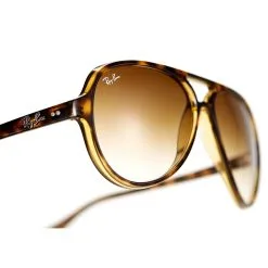 Ray-Ban Cats RB4125 710/51 59 -Optisk butik 74770 2